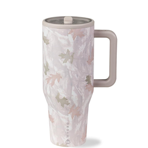 HydroJug Traveler ambidextrous lid for easy one-handed operation.