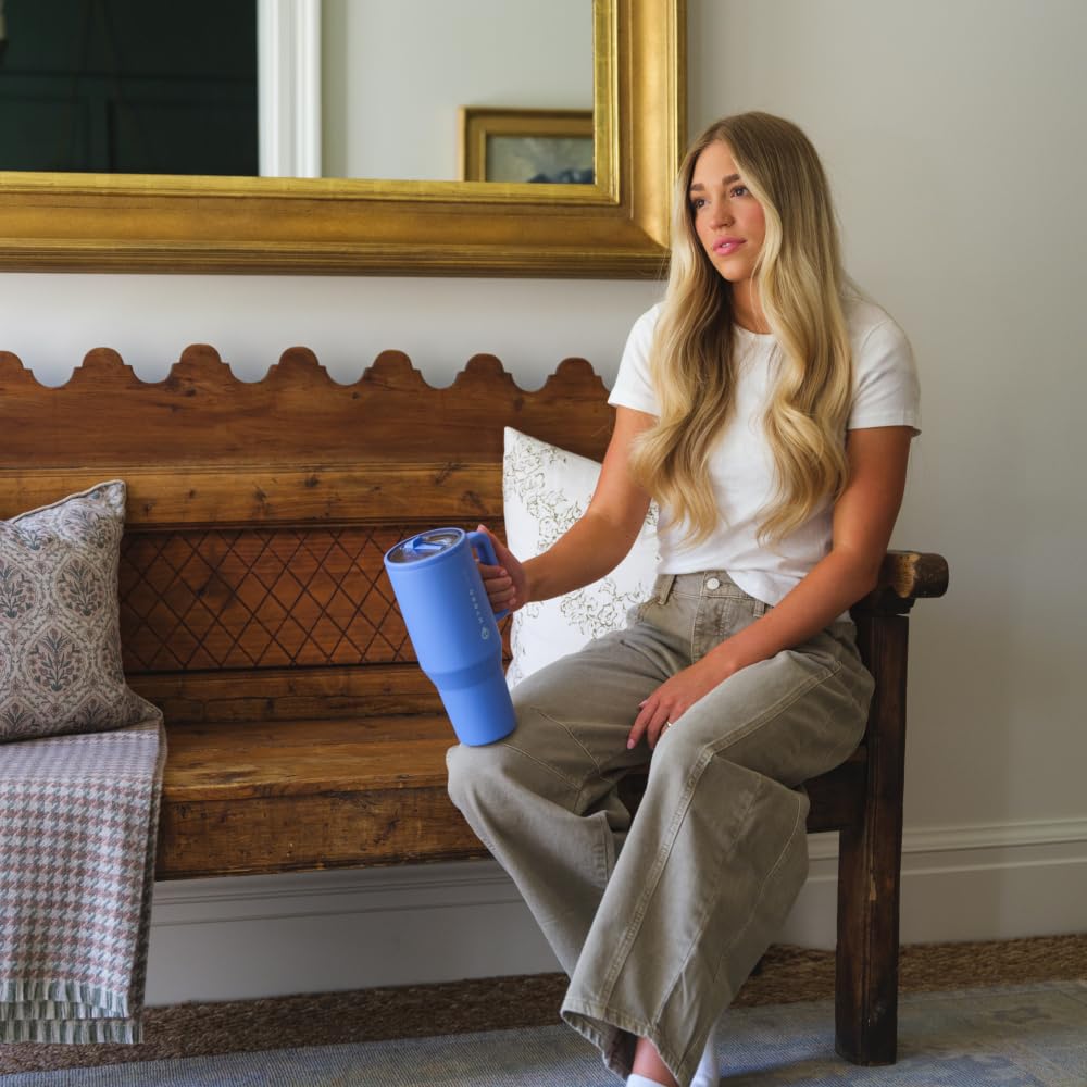 HydroJug Traveler insulated stainless steel keeps beverages at temperature.