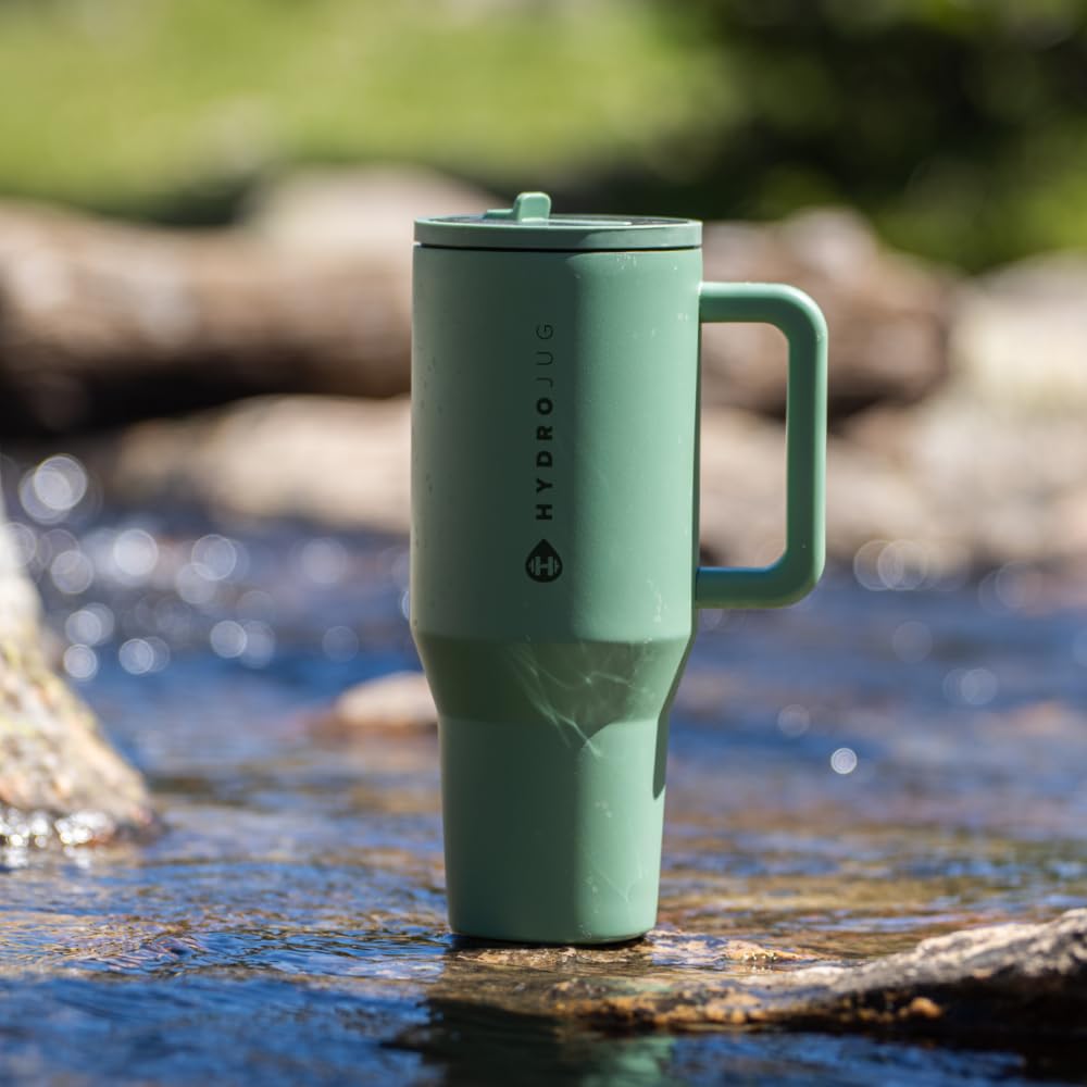 HydroJug Traveler rubber base provides non-slip stability on surfaces.