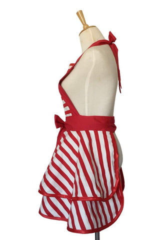 Hyzrz red apron on cafe or restaurant staff, reliable workwear.