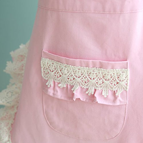 Hyzrz Lovely Home Work apron in use demonstrates easy cotton care.