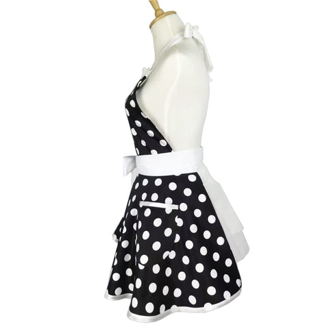 Hyzrz machine washable apron stays fresh with cold gentle cycle.