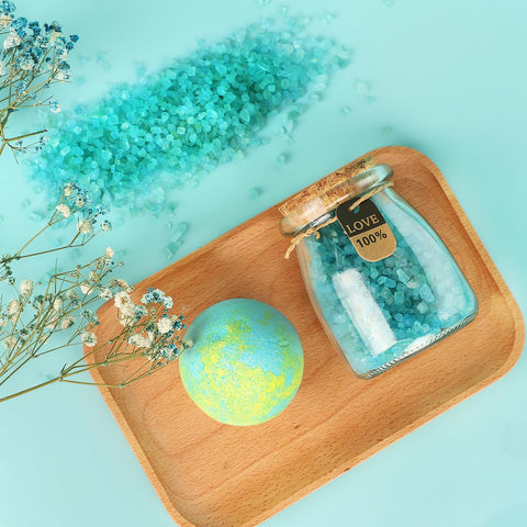 iAOVUEBY Himalayan bath salts for a rejuvenating soak and stress relief.
