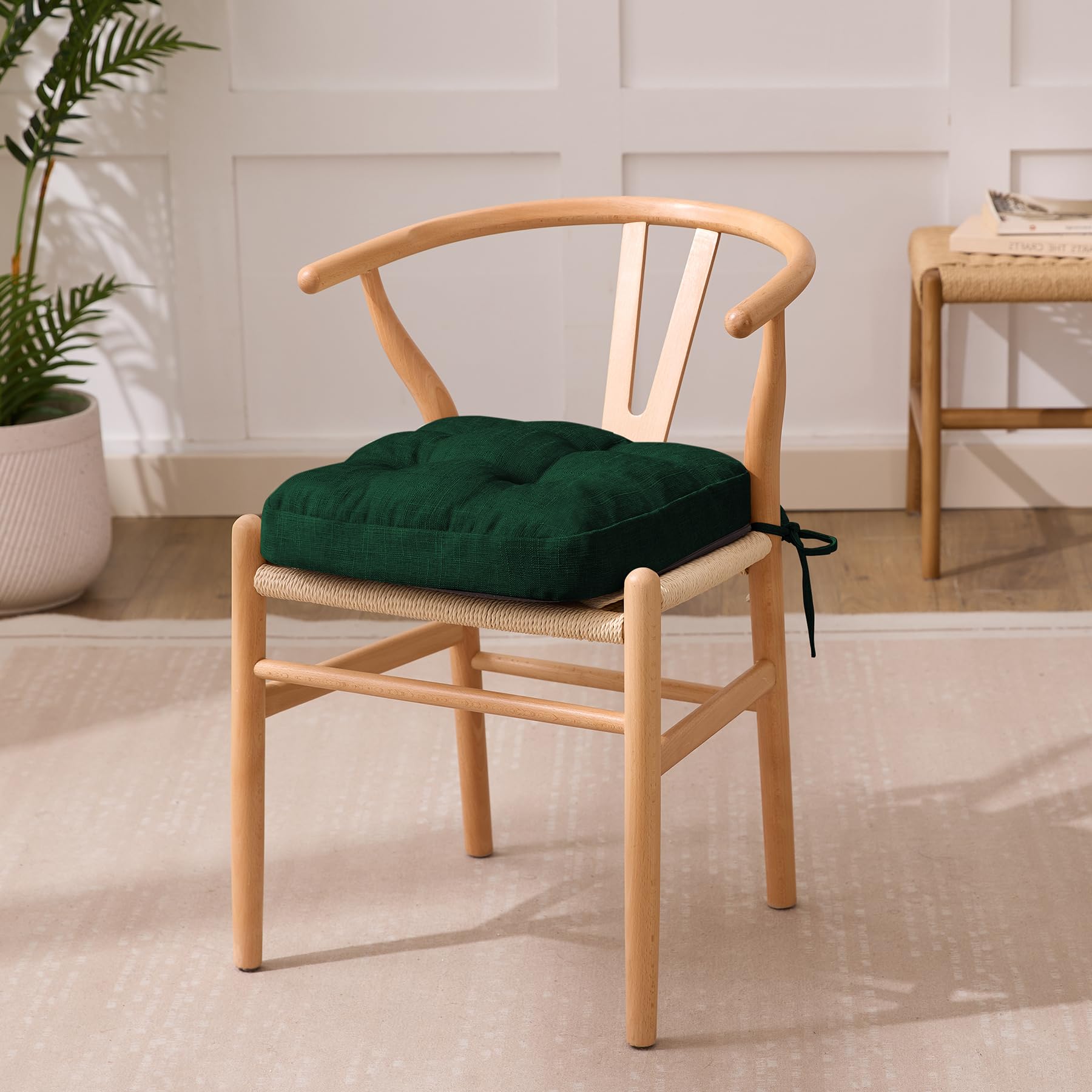 IASEAHK green seat pad with non-slip backing stays in place on chairs