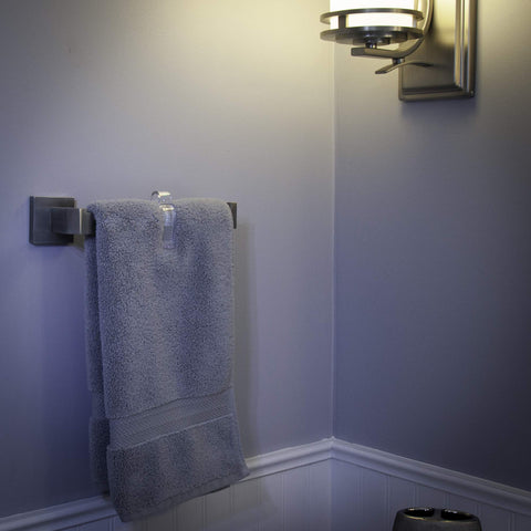 Iba Innovations Towel Clip installed on bar demonstrates secure hold