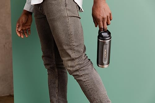 Igloo flip-n-sip action demonstrates easy drinking on the go