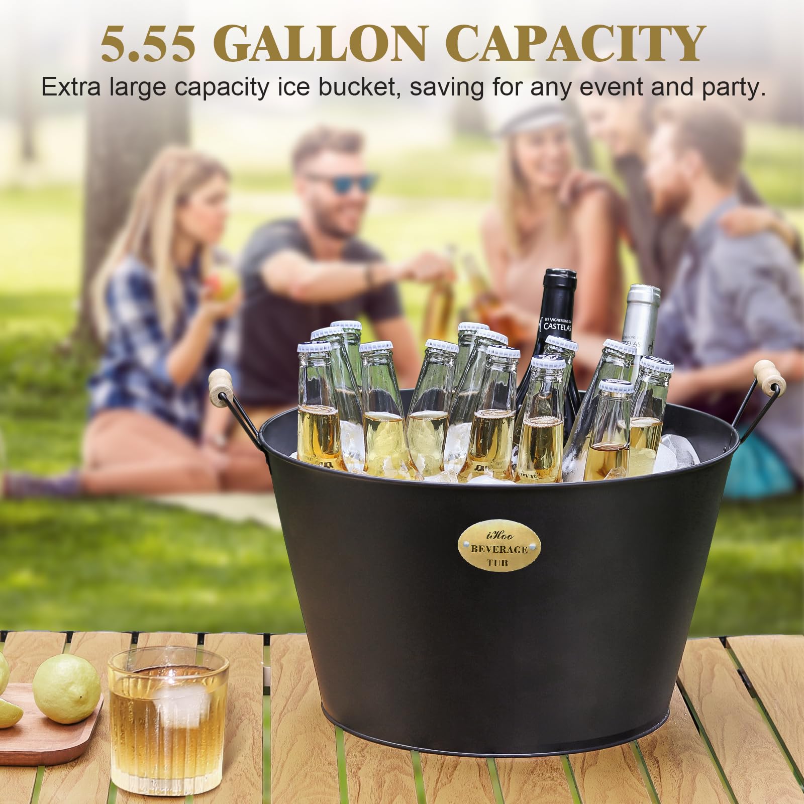 iHoo leak-proof design depicted for reliable cold beer and soda storage.