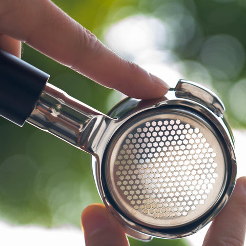 Integrated, removable basket supports thorough cleaning and flavor preservation.