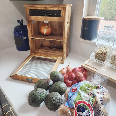 Ikee Design wooden bread box with removable shelf for flexible space.