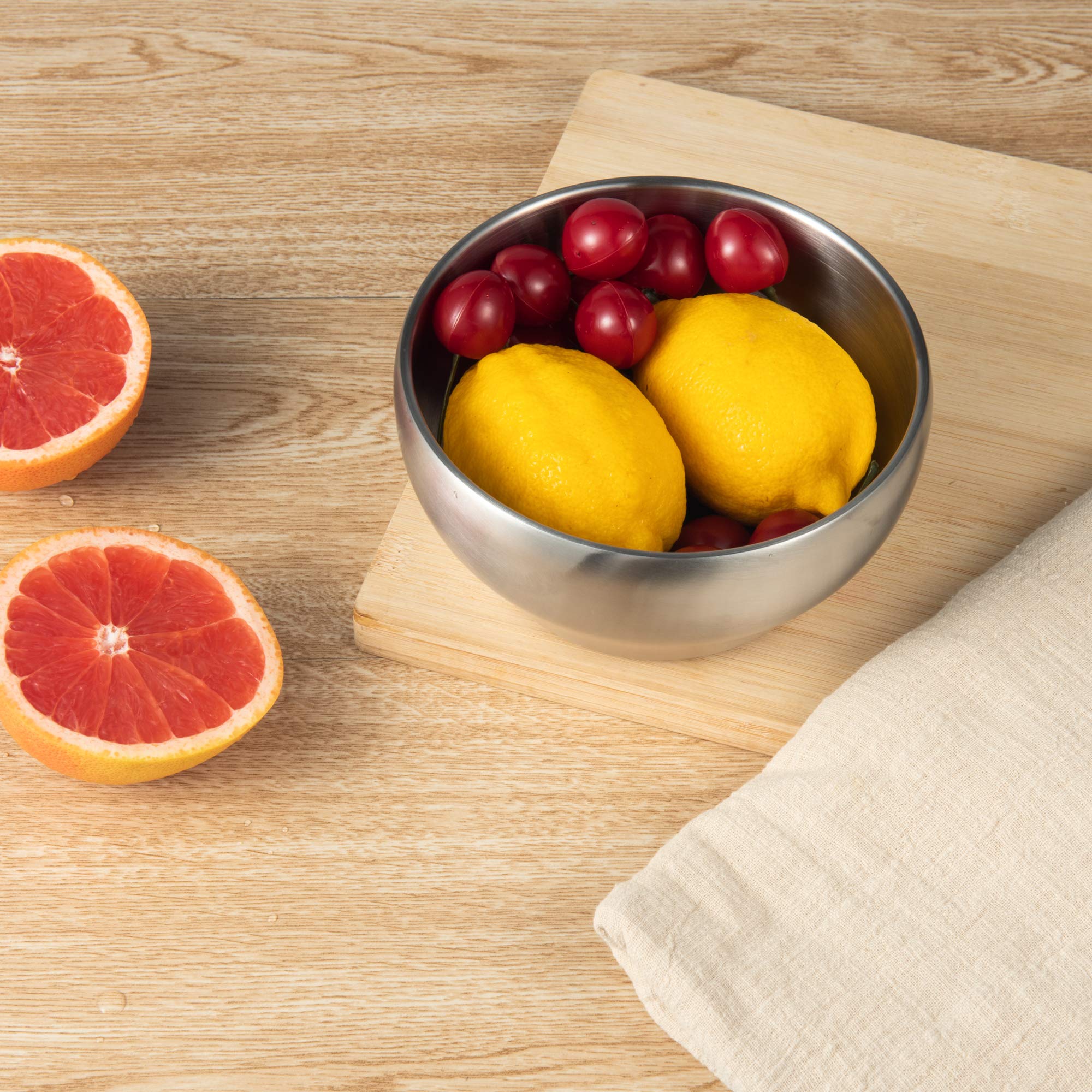 IMEEA lightweight, durable bowl shot highlights easy handling on the go.