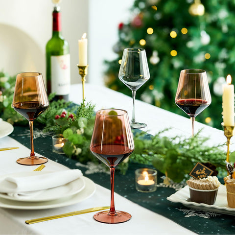 Imourari wide stable base helps prevent spills at gatherings.