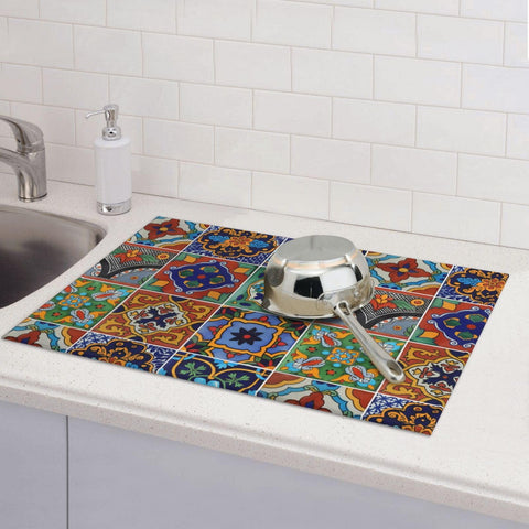 Indokyeyqaz Talavera non-slip surface helps prevent sliding during drying.