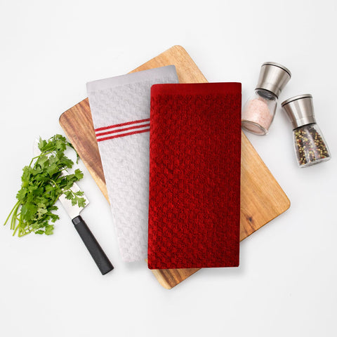 Infinitee Xclusives towel measures 15x25 inches for large drying tasks.