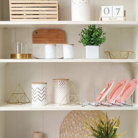 Inheming dish rack stores four dishes per unit and saves space.