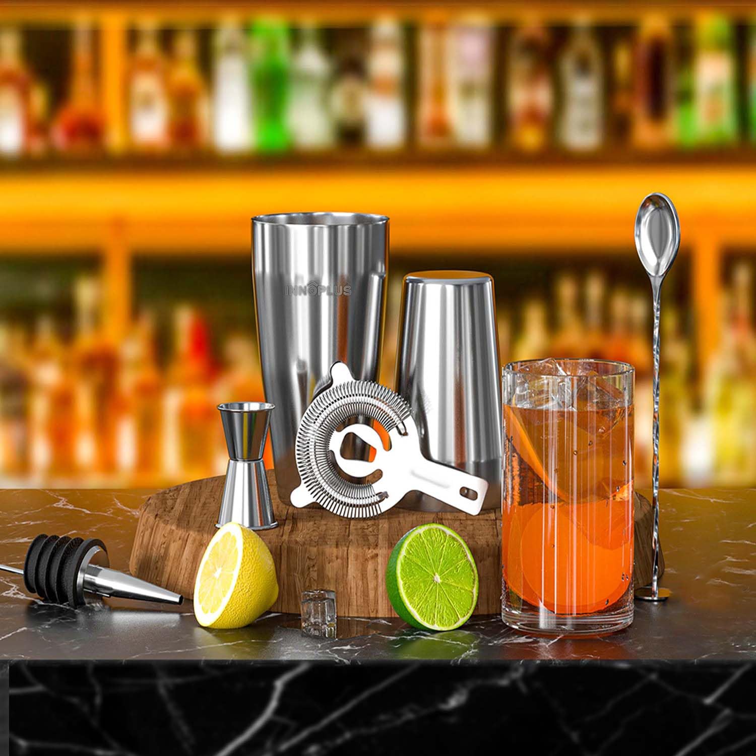 INNÔPLUS liquor pourers enable controlled, mess-free top-offs.