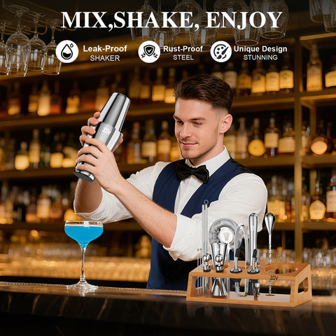 IOV 28oz Boston shaker ready for smooth, perfectly mixed cocktails