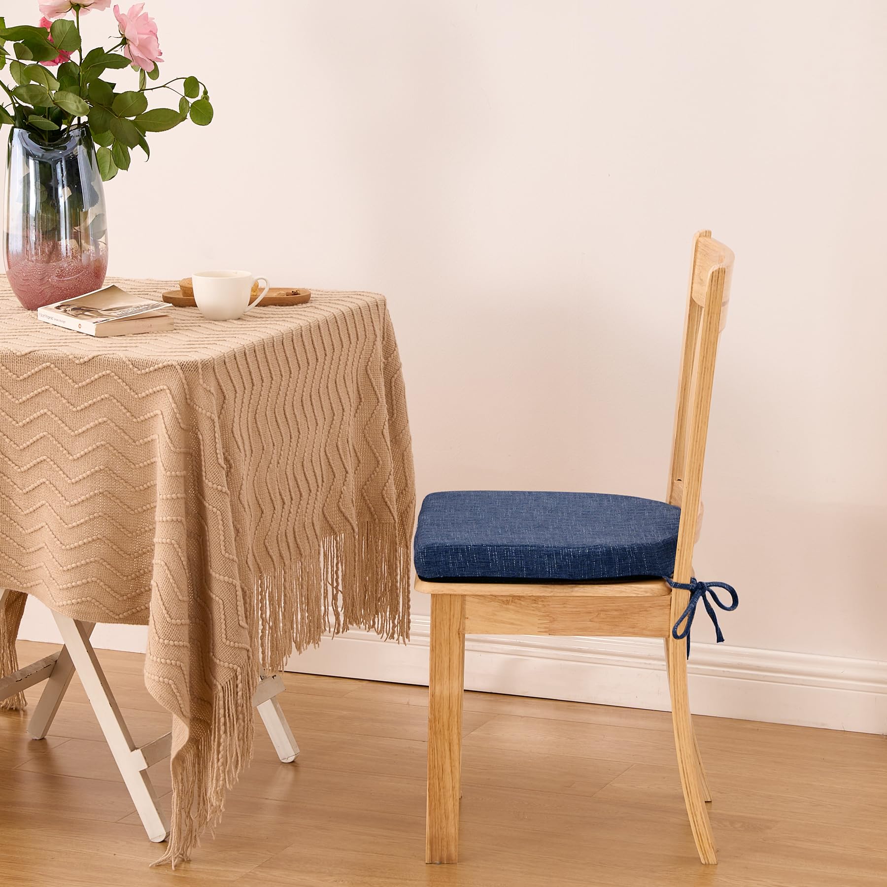 IPYNBAP set of four cushions ideal for family dining.