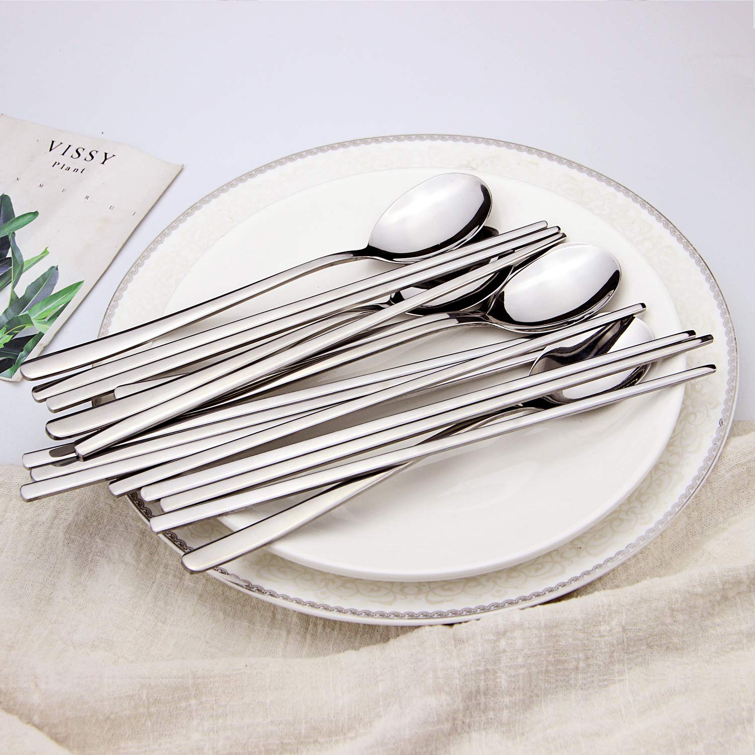 IQCWOOD gift-ready flatware set for hosts and gifts.