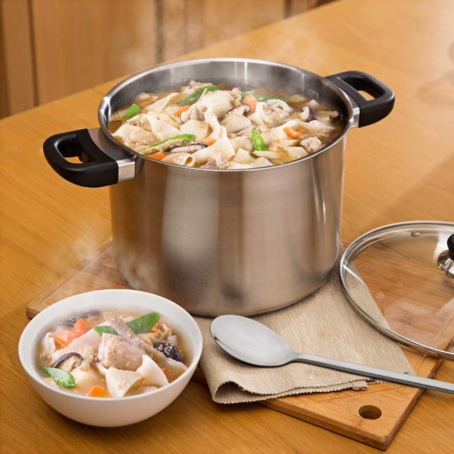 IQCWOOD stainless-steel spoon with a silky-smooth, long-lasting polish.