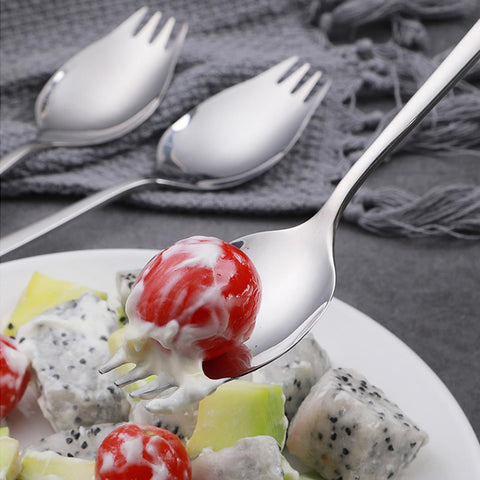 IQCWOOD sporks close-up with a 7.4-inch handle for comfortable grip