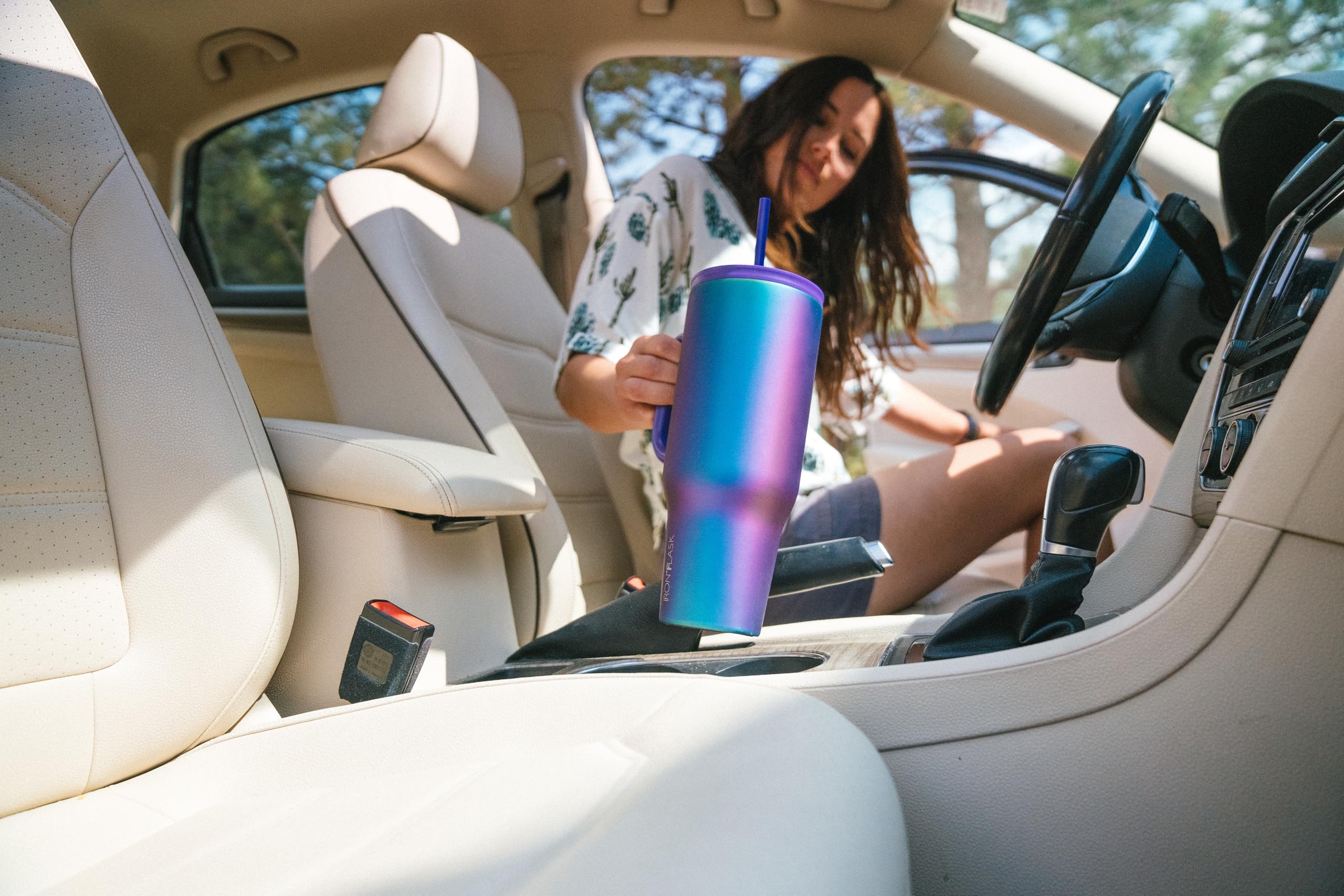 IRON °FLASK Co-Pilot mug uses 18/8 stainless steel, BPA-free.