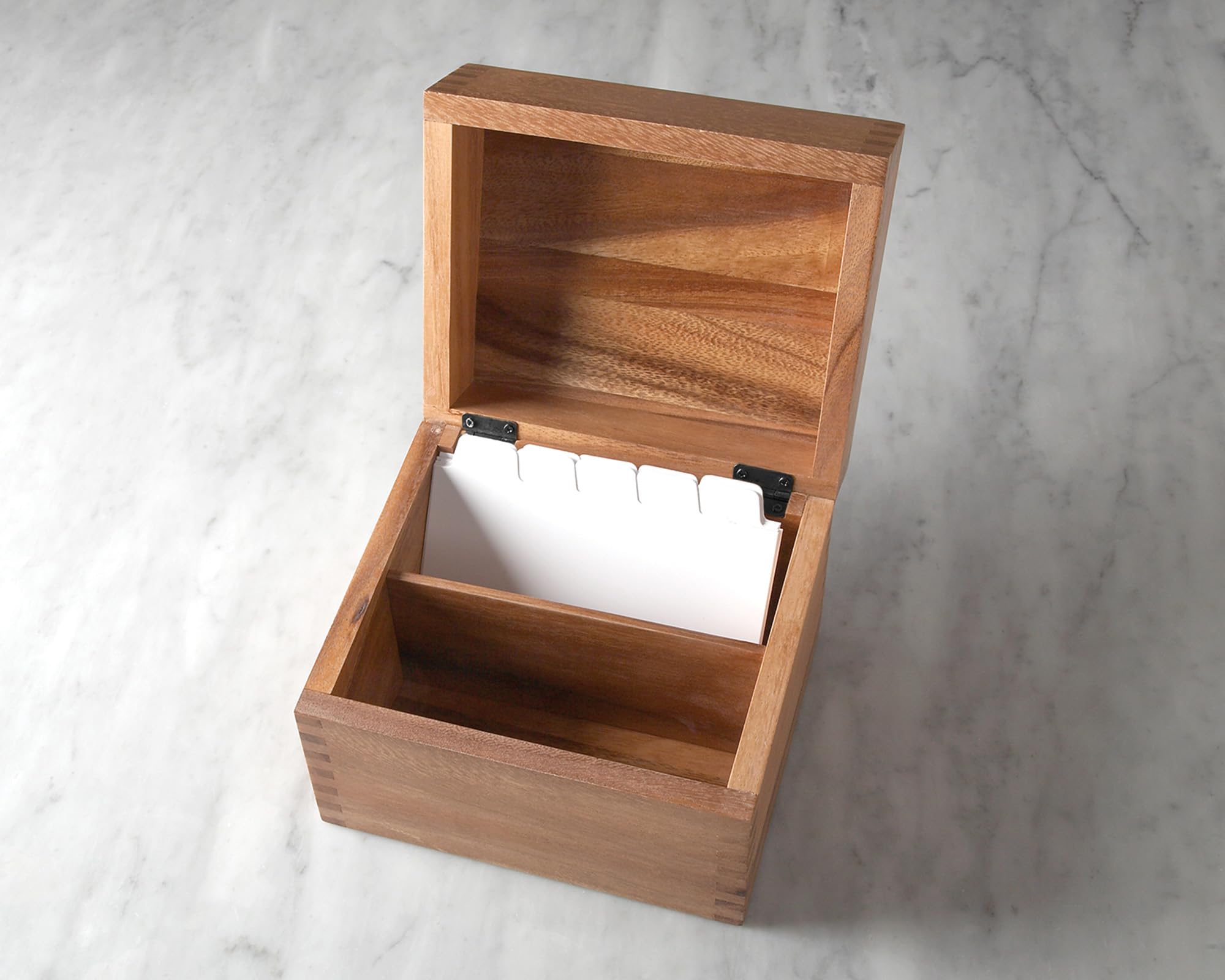 Ironwood Gourmet Acacia wood finish close-up highlights natural color and grain.