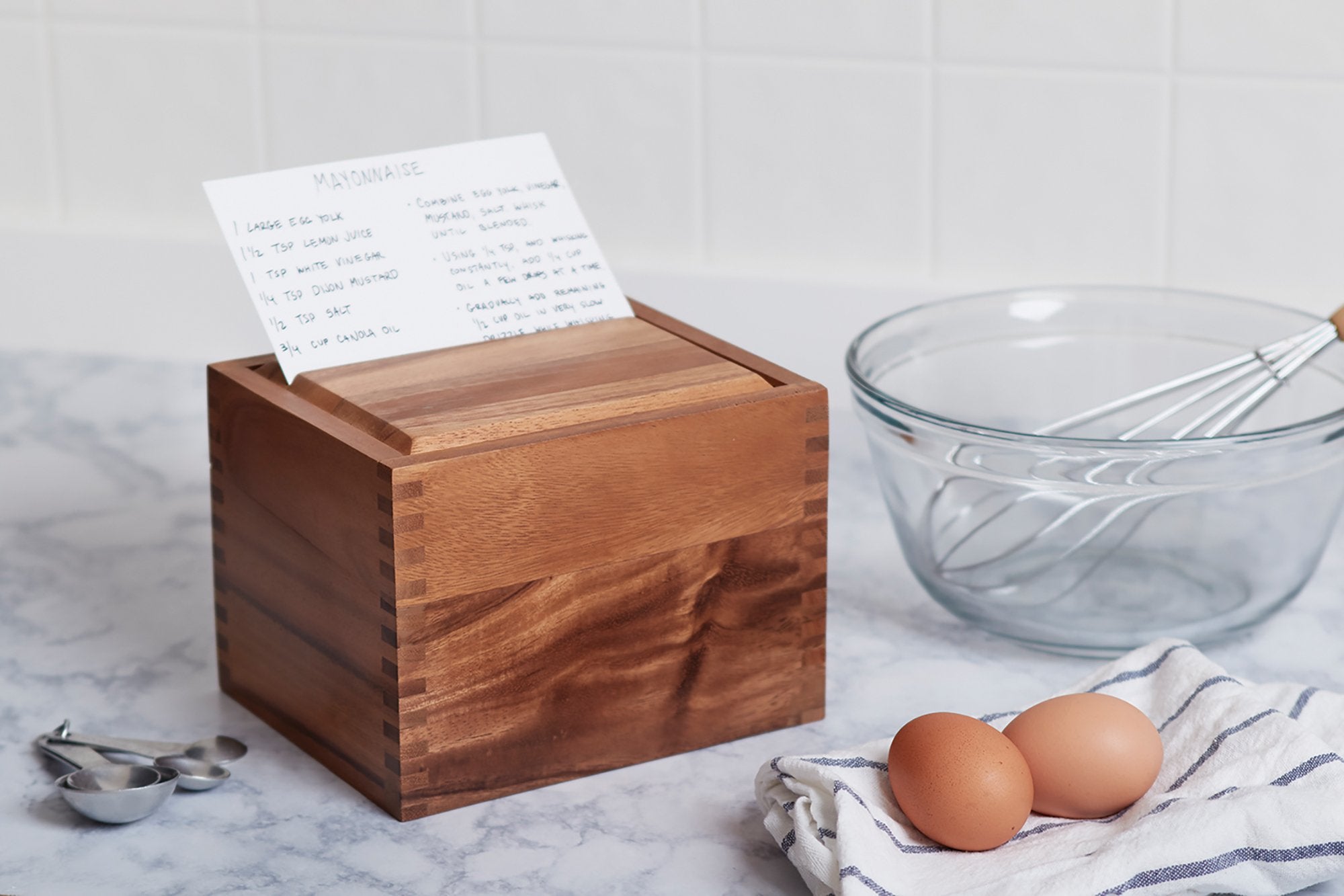 Ironwood Gourmet Acacia recipe cards 3x5 or 4x6 fit neatly for reference.