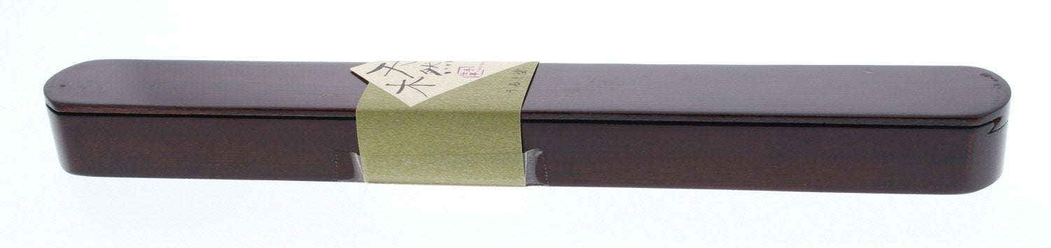 Ishida Daruma wood grain close-up showing natural texture.