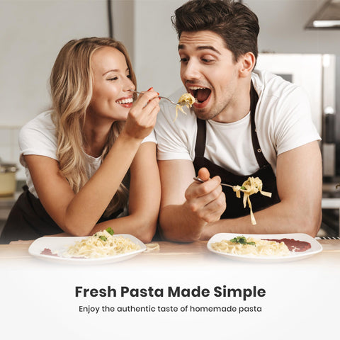 ISILER Pasta Maker with 9 thickness settings for versatile sheet texture
