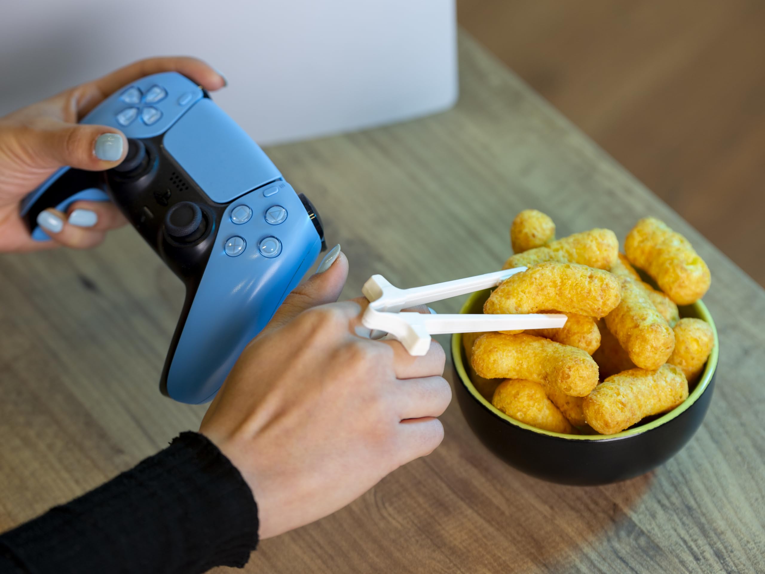 isnack pro eco-friendly reuse, reduces waste during marathon gaming sessions