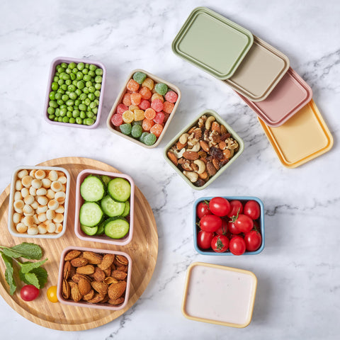 ISSEVE Container demonstrates microwave-safe and dishwasher-safe features for easy cleanup