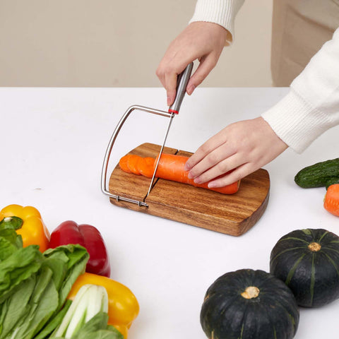 ISZW cleaning brush included helps maintain hygiene and blade care.
