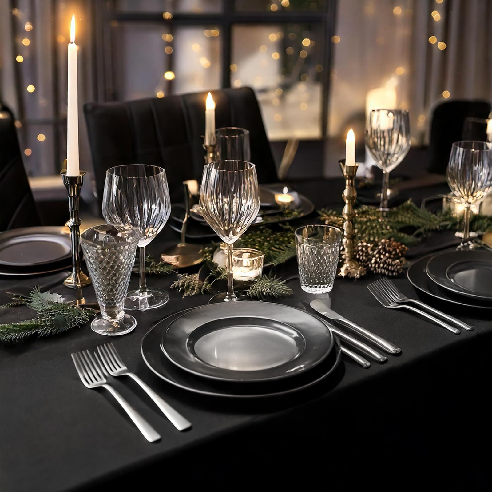 IVAPUPU wrinkle-resistant black tablecloth for a tidy look