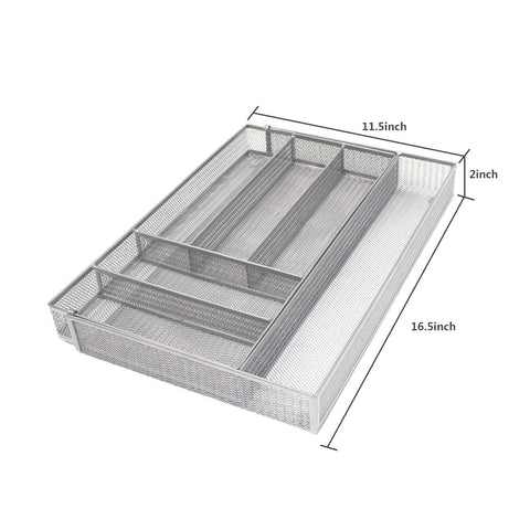 Jane Eyre keeps longer utensils in a long compartment for versatility