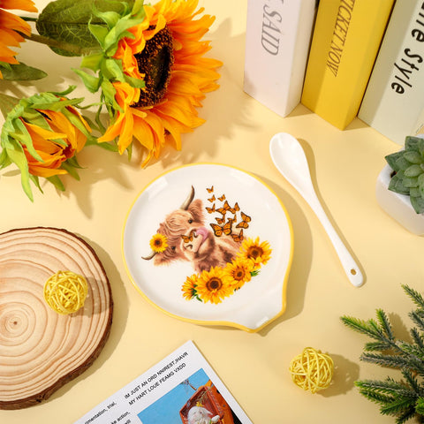 JarThenaAMCS spring and summer kitchen decor spoon rest on counter