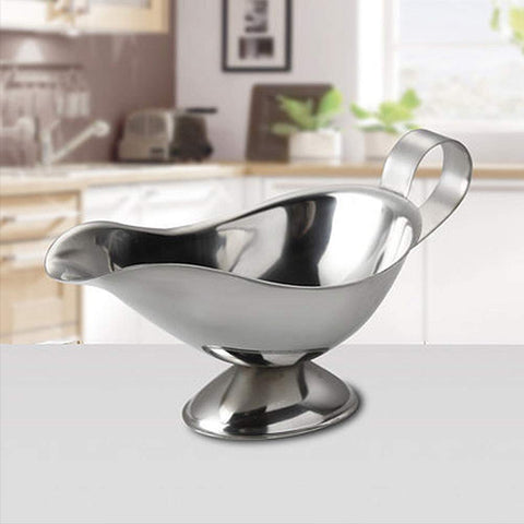 Jasni Liu gravy boat set is dishwasher safe for easy cleanup.