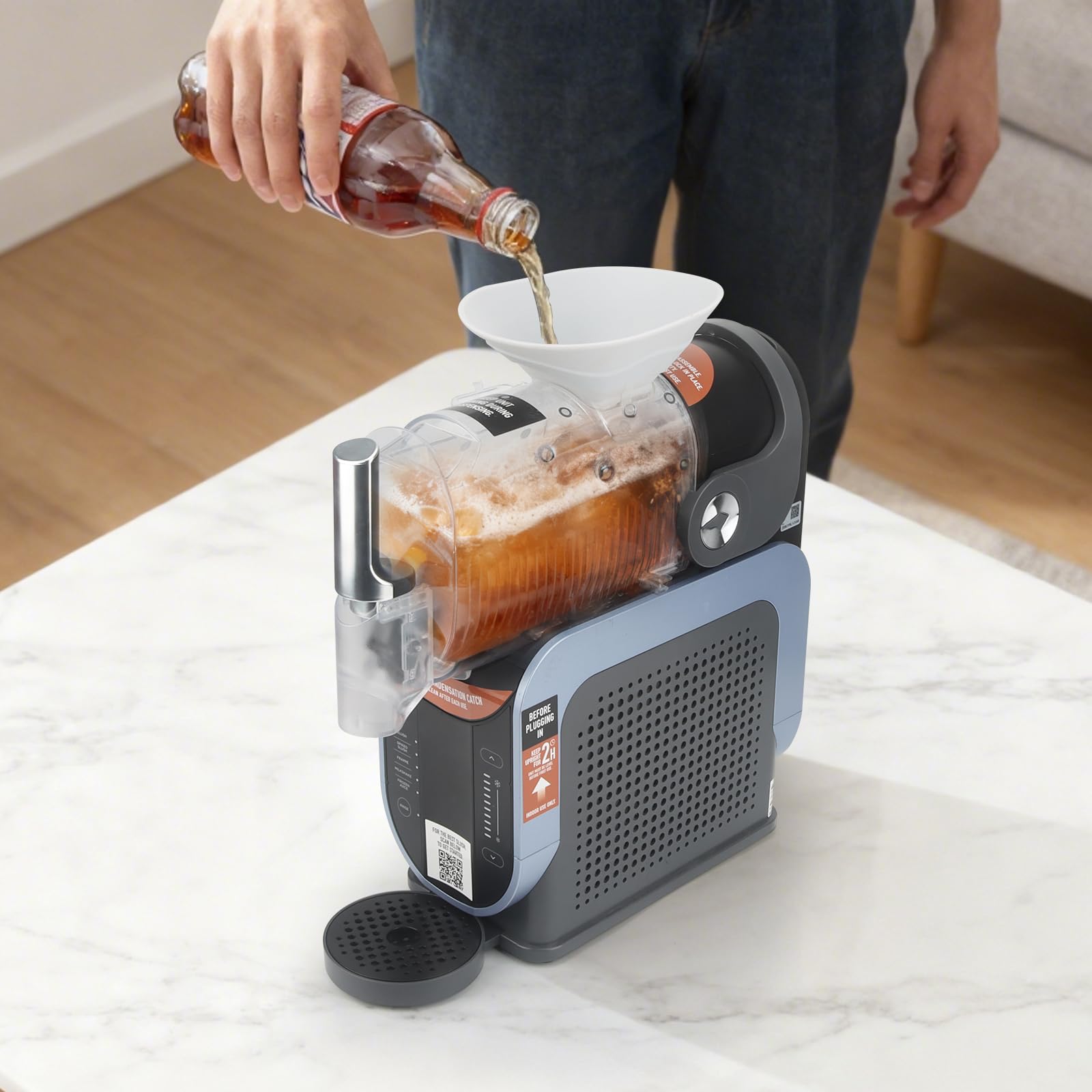 One-handed pouring with optimized angle speeds drink prep