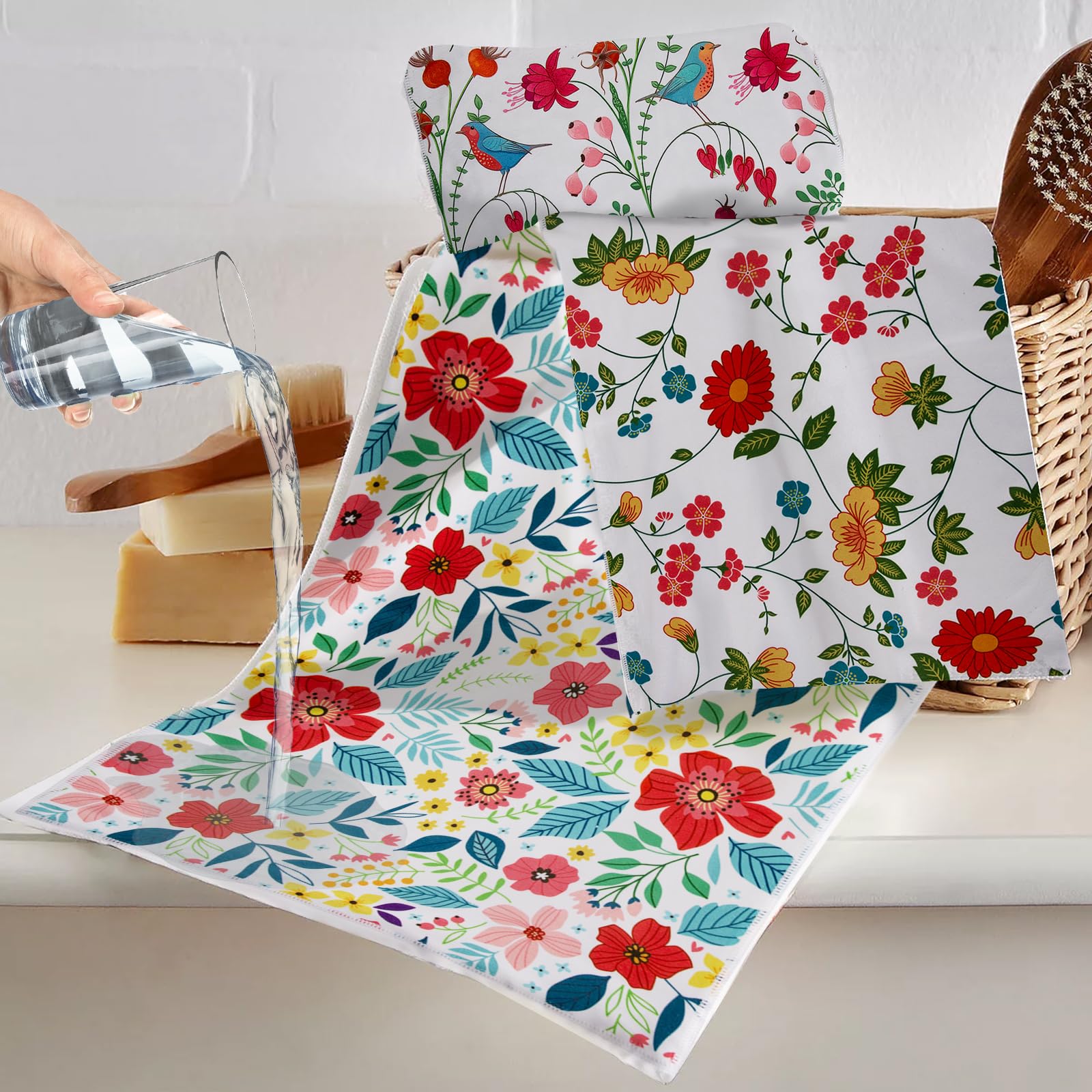 JDGHGB Pioneer Woman towels drying glassware and dishes with microfiber.