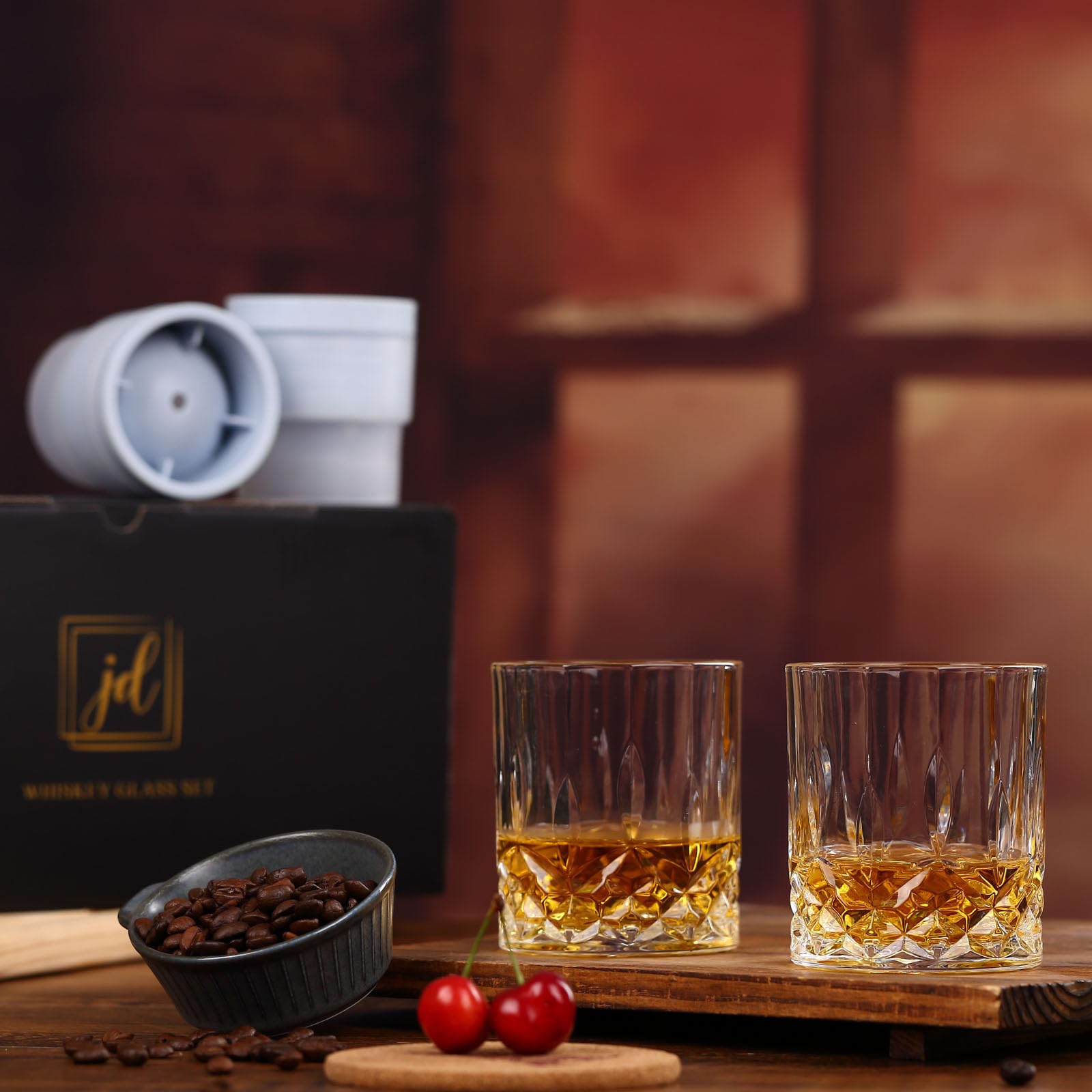 JDGOME crystal glass suitable for scotch, rum, and cocktails