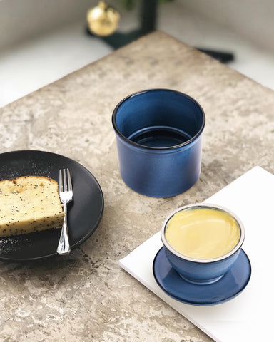 Jersinwei butter dish assists in softening butter for spreads and baking.