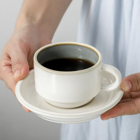 JH JIEMEI HOME metal stand keeps espresso cups organized on the counter.
