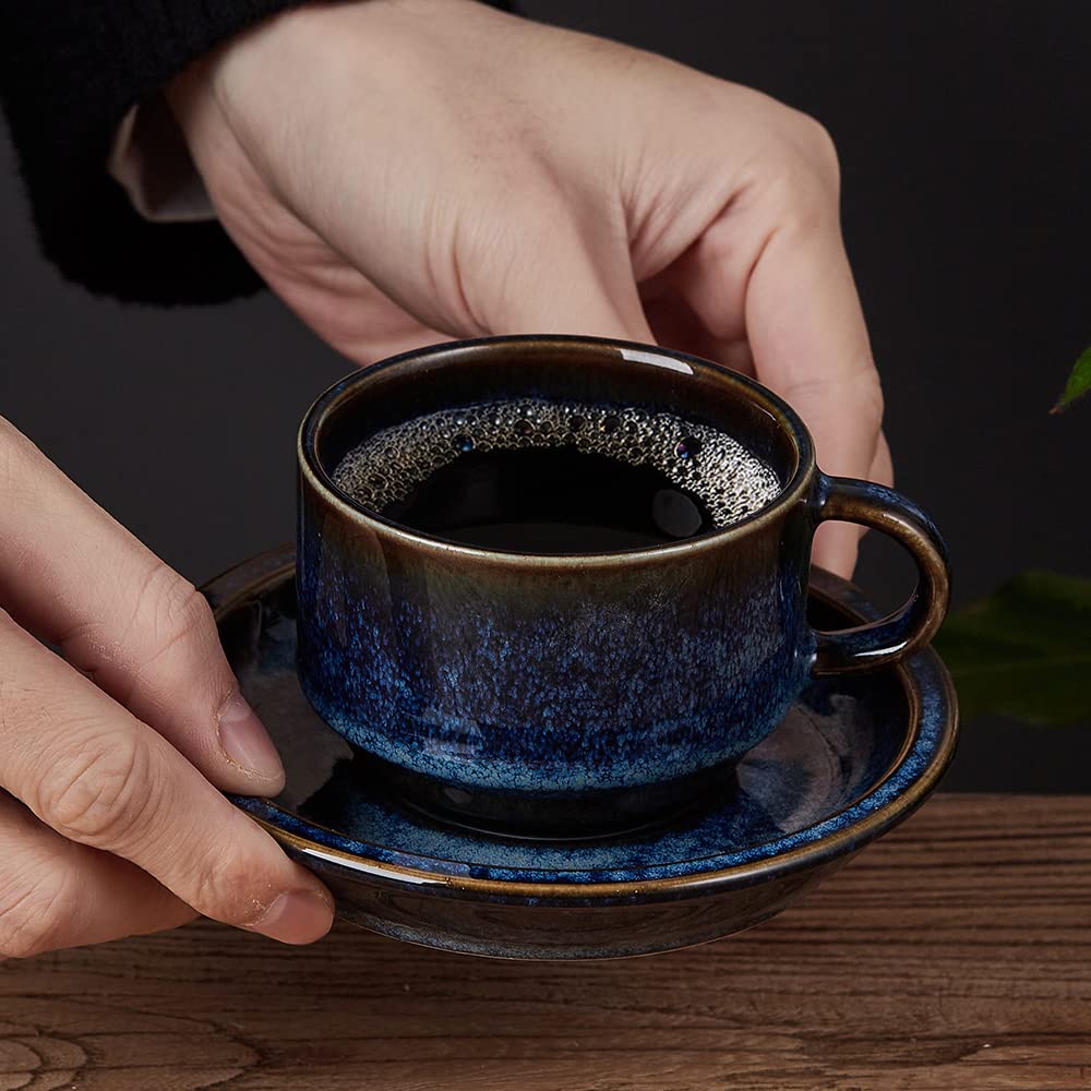 JIEMEI HOME metal stand organizes espresso cups for easy transport and display.