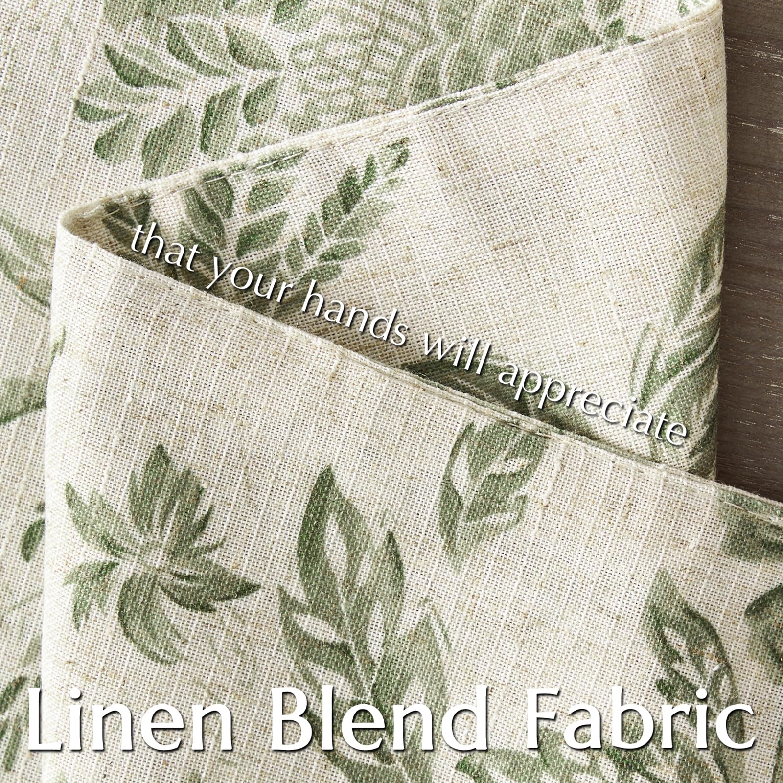 Low-angle shot of Jinchan placemats showing 13x19 inch size compatibility