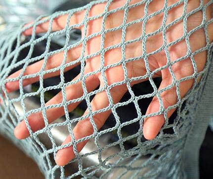 JM-capricorns pink mesh bag folds compactly for travel, markets, or picnics.