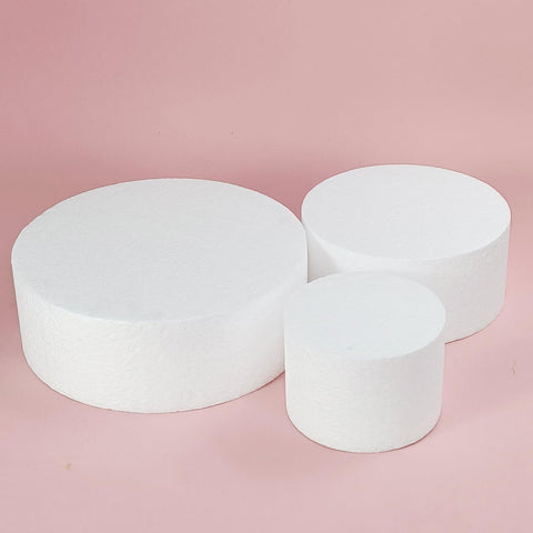 JOBVERT decor-friendly cake dummy supports flowers, ribbons, and accents for elegant practice.