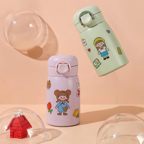 Jocoiot stainless steel insulated bottle keeps beverages at the right temperature.