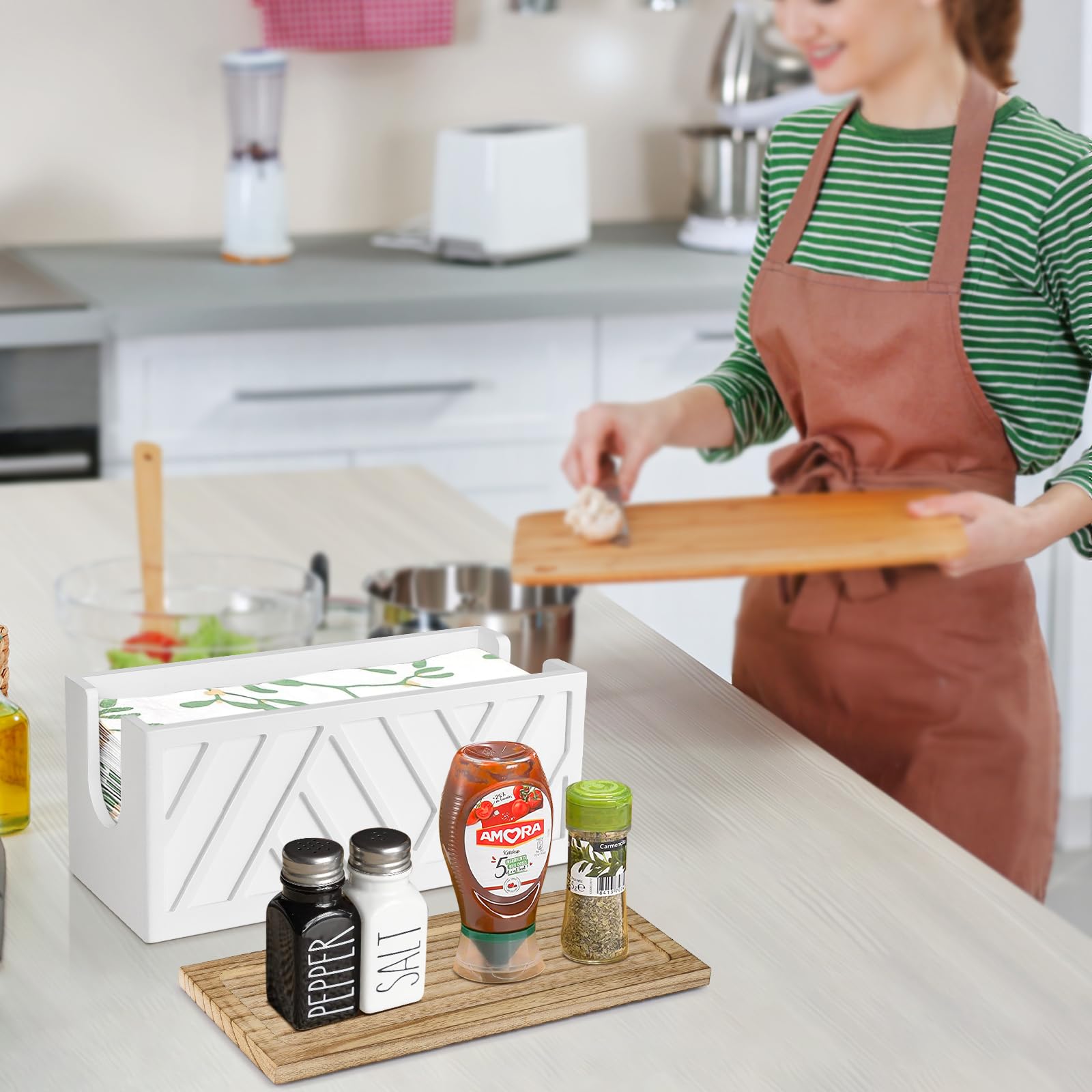 Jorkol lid tray design concealing towels while keeping small items handy