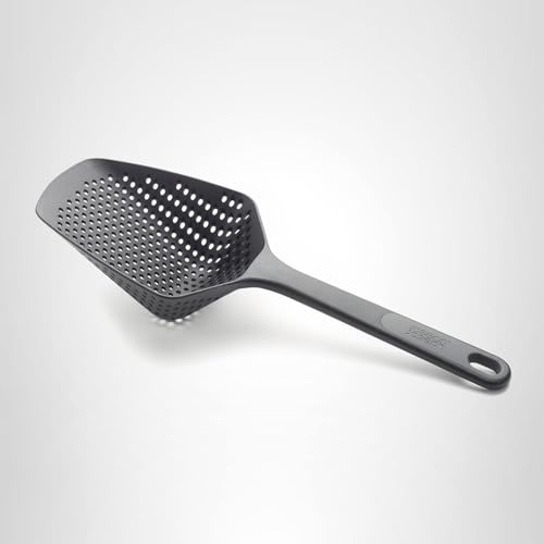 Dishwasher safe for effortless cleanup after cooking tasks.