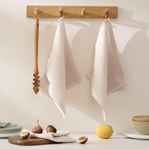 Joybest environmentally friendly dish cloths replace paper towels with durable, reusable fabric.
