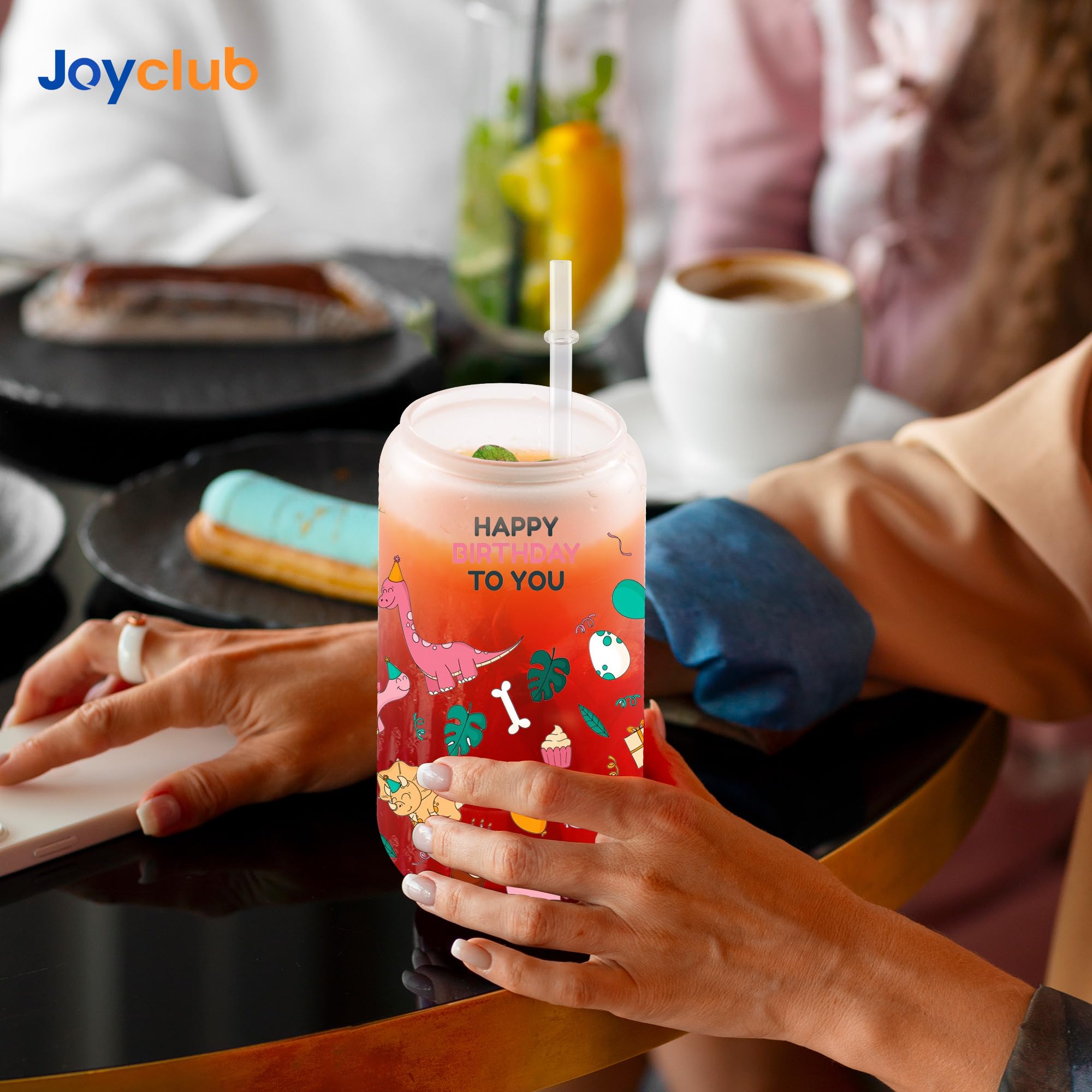 Joyclub heat-resistant glass withstands temperature changes for versatile beverage options.